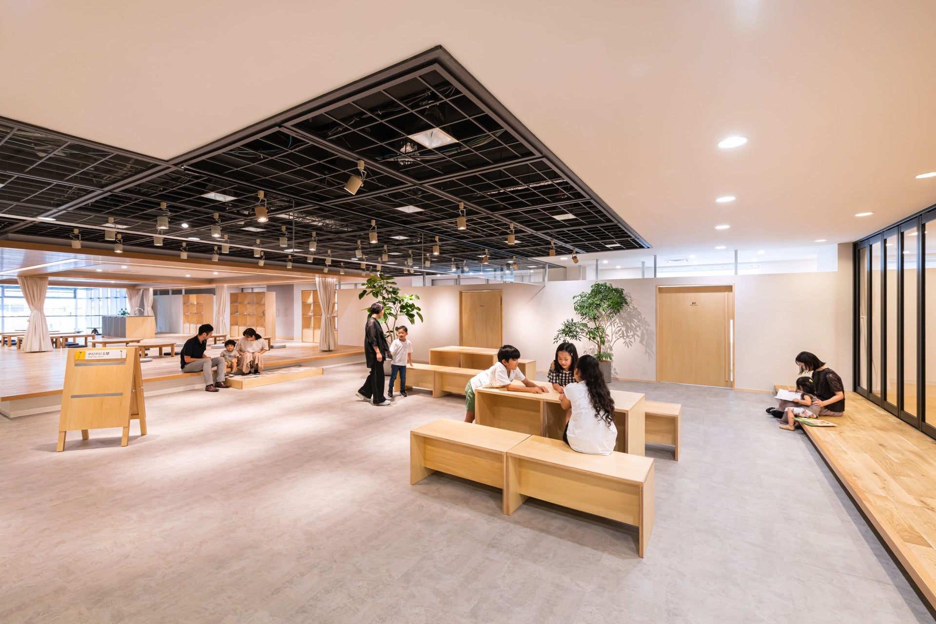 KeiyoGAS Community Terrace